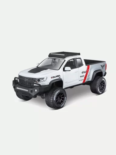 Maisto 1:27 scale diecast model of the Chevrolet 2017 Colorado ZR2 pickup truck