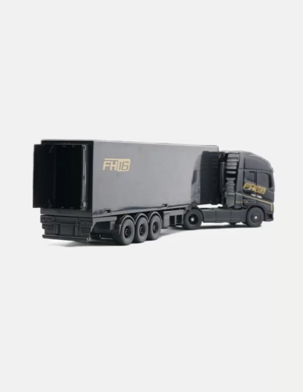 Maisto 1:87 Volvo FH16 Globetrotter 750 XXL Diecast Truck Model – Black with Detachable Trailer