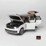 LCD Models 1:18 Land Rover Range Rover SV Serenity 2022 Diecast (White with Gold Accent)