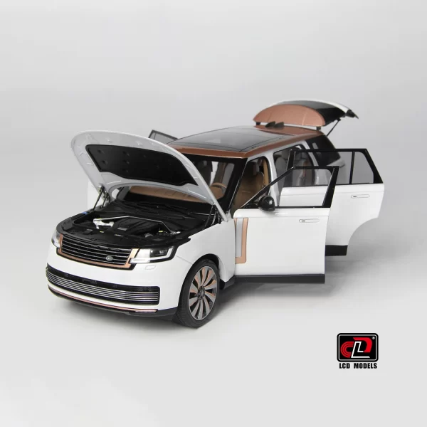 LCD Models 1:18 Land Rover Range Rover SV Serenity 2022 Diecast (White with Gold Accent)