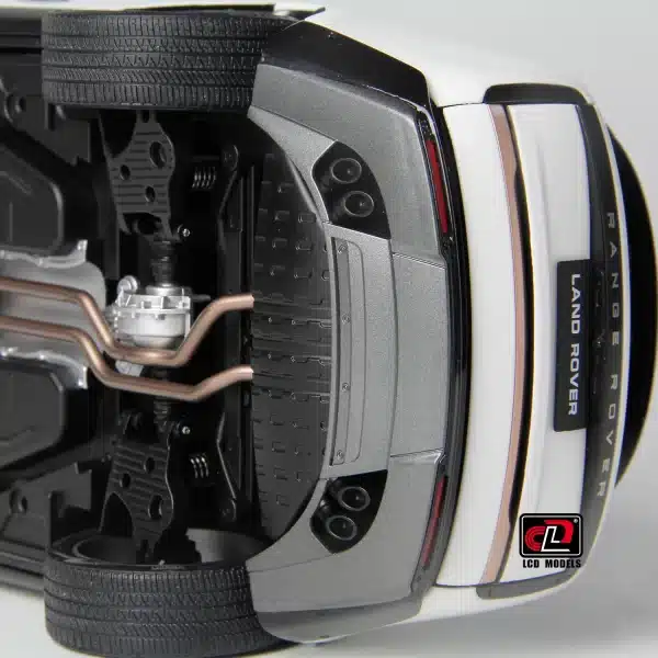 LCD Models 1:18 Land Rover Range Rover SV Serenity 2022 Diecast (White with Gold Accent)