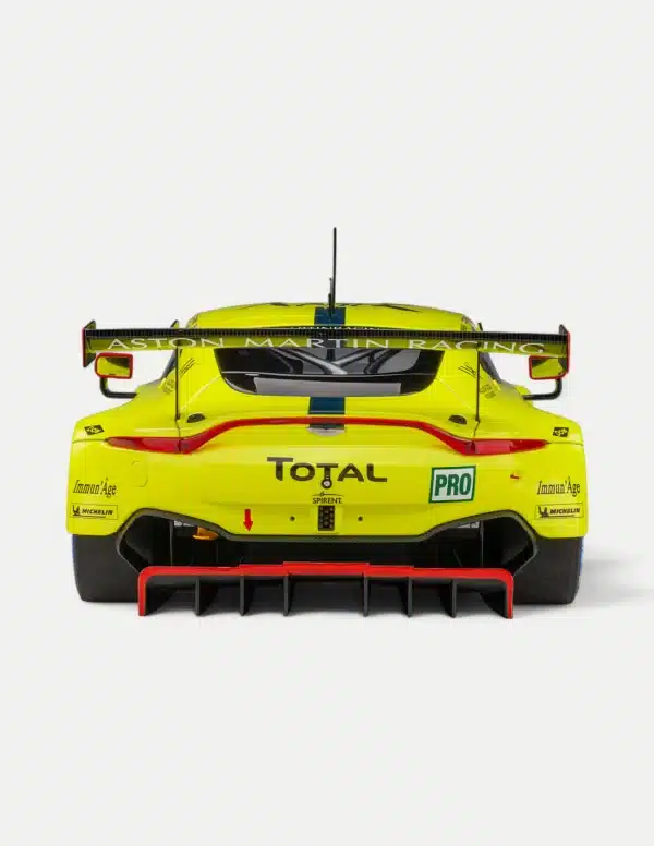 AUTOart 1:18 Aston Martin Vantage GTE #95 "Dane Train" - Le Mans 24h 2018