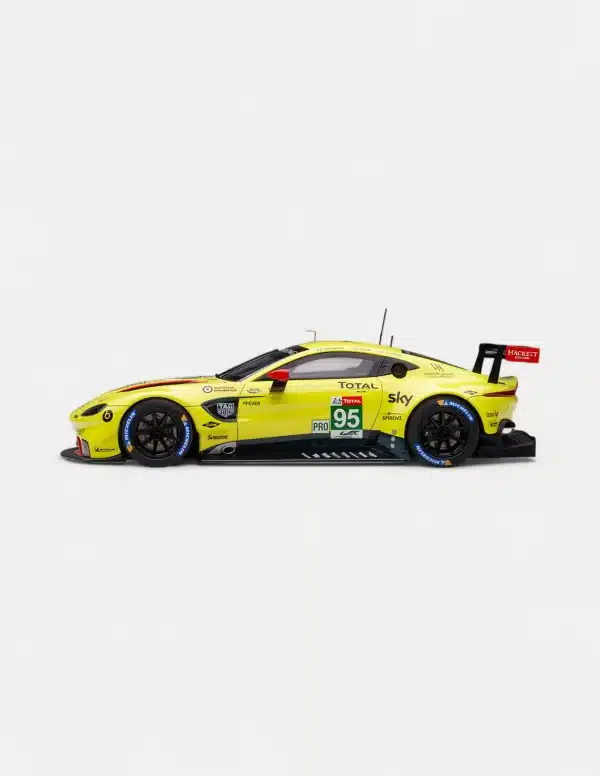 AUTOart 1:18 Aston Martin Vantage GTE #95 "Dane Train" - Le Mans 24h 2018