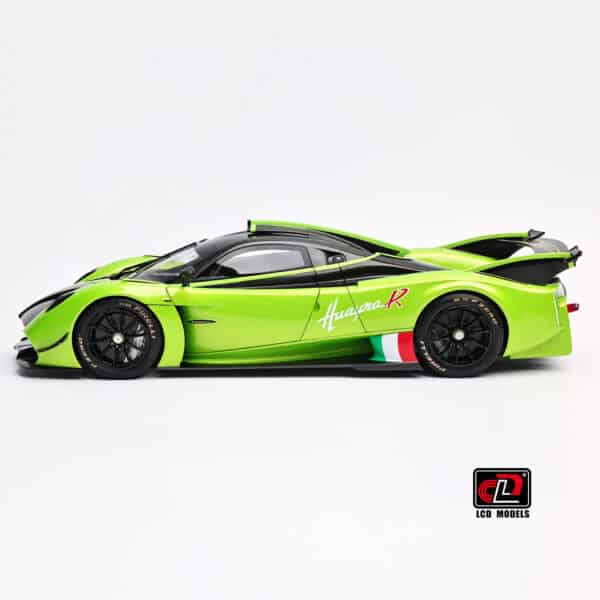 LCD Models 1:18 Pagani Huayra R - Green