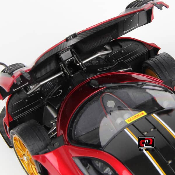 [PRE-ORDER] LCD Models 1:18 Pagani Imola - Red