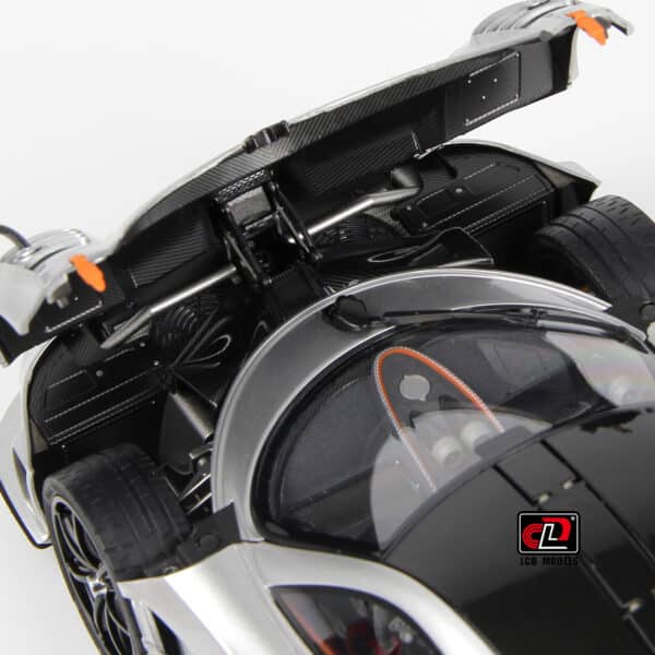 [PRE-ORDER] LCD Models 1:18 Pagani Imola - Silver