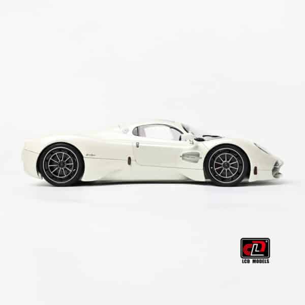 [PRE-ORDER] LCD Models 1:18 Pagani Utopia - Pearl White