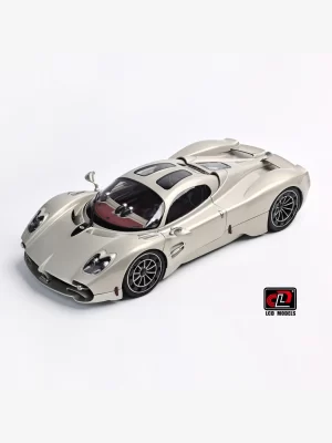 [PRE-ORDER] LCD Models 1:18 Pagani Utopia - Rinascimento Lucido / Champagne Gold