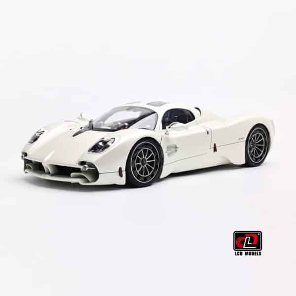 [PRE-ORDER] LCD Models 1:18 Pagani Utopia - Pearl White