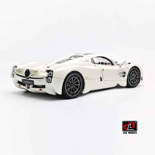 [PRE-ORDER] LCD Models 1:18 Pagani Utopia - Pearl White