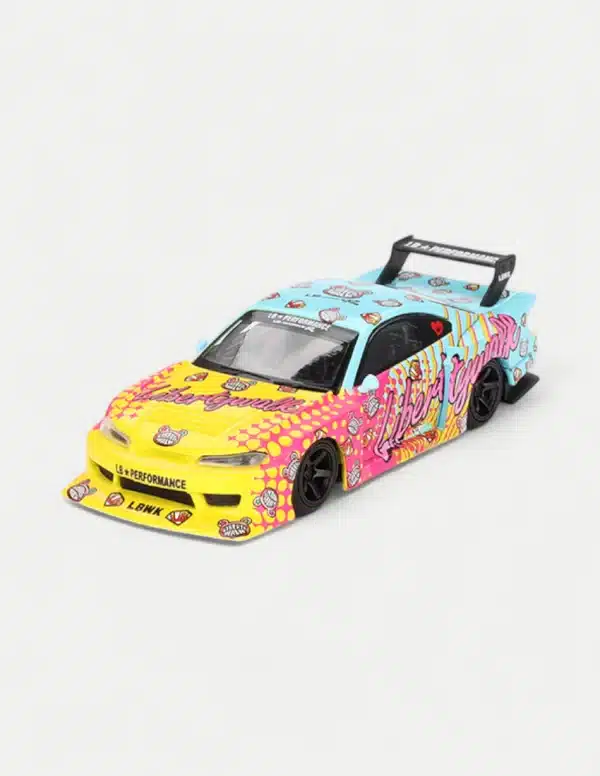 MINI GT #743 1:64 Nissan LB-Super Silhouette S15 SILVIA - LBWK KUMA