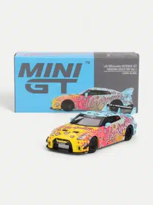 MINI GT #742 1:64 LB-Silhouette WORKS GT NISSAN 35GT-RR Ver.1 - LBWK KUMA