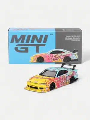 MINI GT #743 1:64 Nissan LB-Super Silhouette S15 SILVIA - LBWK KUMA