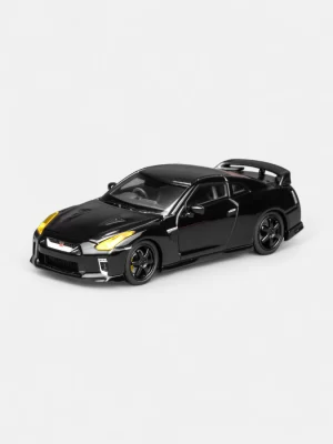 [PRE-ORDER] Motorhelix 1:64 Nissan GT-R (R35) W/ Headlights Customized - Black