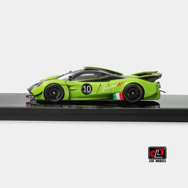 [PRE-ORDER] LCD Models 1:43 Pagani Huayra R - Apple Green
