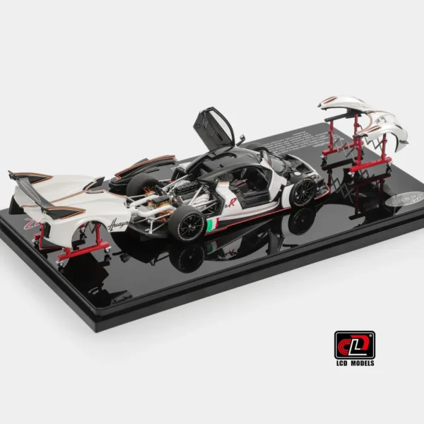 [PRE-ORDER] LCD Models 1:43 Pagani Huayra R - Pearl White