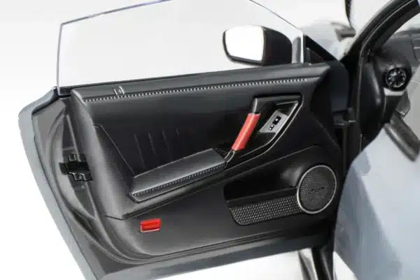 [PRE-ORDER] Motorhelix 1:18 Nissan GT-R NISMO (R35) Special Edition 2022 – Stealth Gray