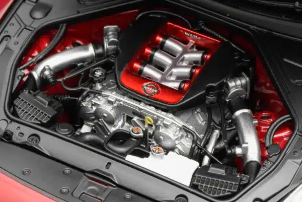 [PRE-ORDER] Motorhelix 1:18 Nissan GT-R NISMO (R35) Special Edition 2022 - Vibrant Red