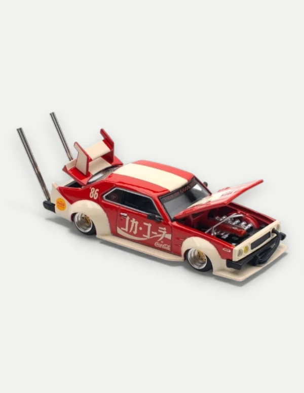 POP RACE 1:64 Nissan Skyline C210 "Bosozoku Style" - Coca-Cola (JP) Red
