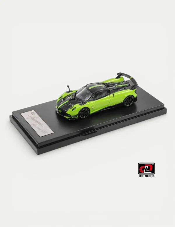 LCD Models 1:64 Pagani Huayra BC Roadster - Apple Green