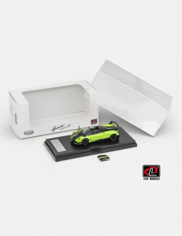 LCD Models 1:64 Pagani Huayra BC Roadster - Apple Green