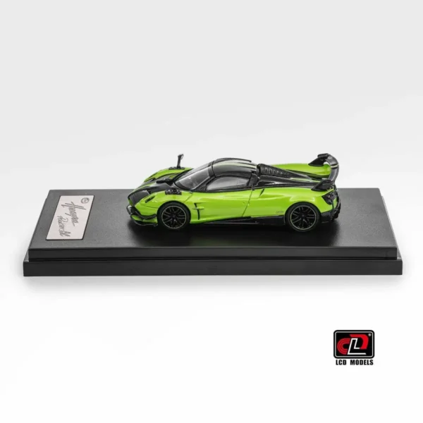 LCD Models 1:64 Pagani Huayra BC Roadster - Apple Green