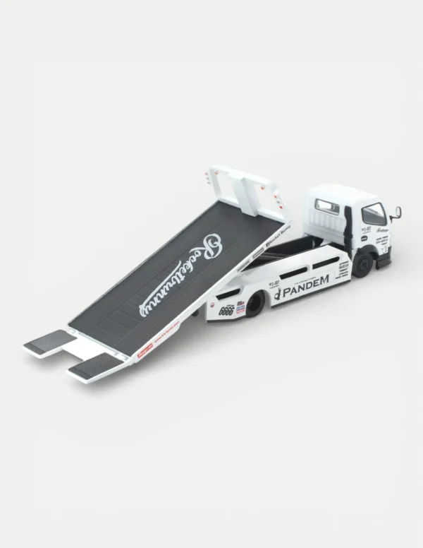 [PRE-ORDER] Pop Race 1:64 Mitsubishi Pandem Fuso 300 Flatbed Transporter