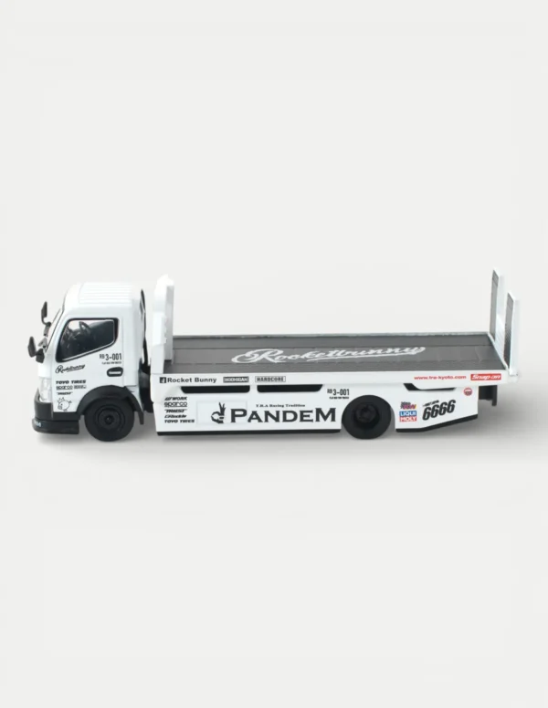 [PRE-ORDER] Pop Race 1:64 Mitsubishi Pandem Fuso 300 Flatbed Transporter
