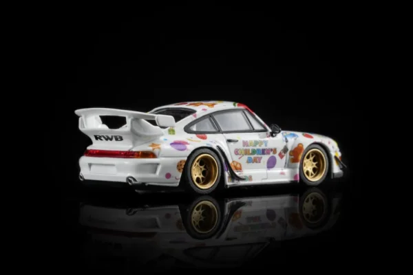 MotorHelix 1:64 RWB 993 Diecast - Children's Day Limited Edition