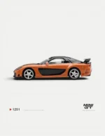 MINI GT #1251 1:64 Mazda RX-7 VeilSide Fortune "The Fast and the Furious: Tokyo Drift" Han Seoul-Oh Diecast