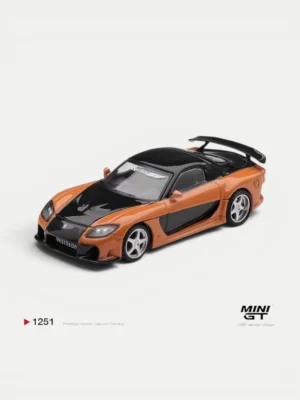 MINI GT #1251 1:64 Mazda RX-7 VeilSide Fortune "The Fast and the Furious: Tokyo Drift" Han Seoul-Oh Diecast