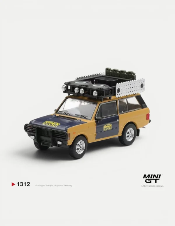 MINI GT #1312 1:64 Land Rover Range Rover 1981 Camel Trophy Sumatra H.Fischer & W.Bays