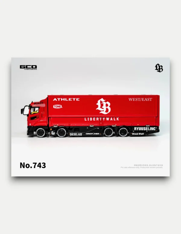 GCD 1:64 LBWK Trucks Diecast - Mitsubishi Fuso Super Great Super Silhouette Red Edition