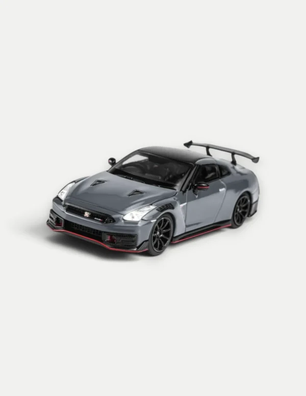 Motorhelix 1:64 Nissan GT-R NISMO (R35) 2024 Stealth Gray - M63552