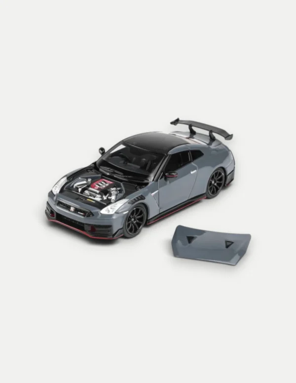 Motorhelix 1:64 Nissan GT-R NISMO (R35) 2024 Stealth Gray - M63552